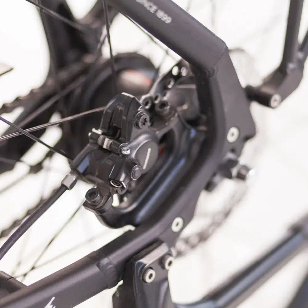Puch E-Maxi S+ Active Plus 500 N7 - Zwart - fatbikeskopen.nl
