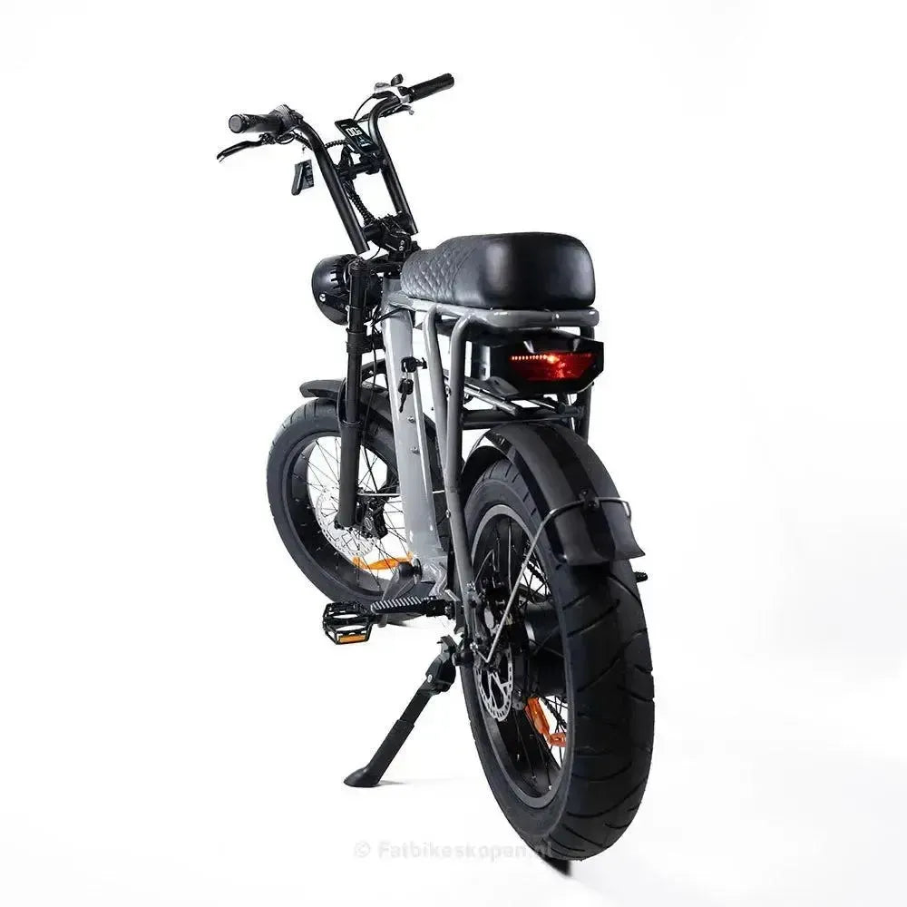 EB2 Pro - Grijs - fatbikeskopen.nl